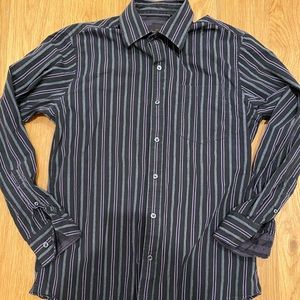 Men’s striped casual button down shirt